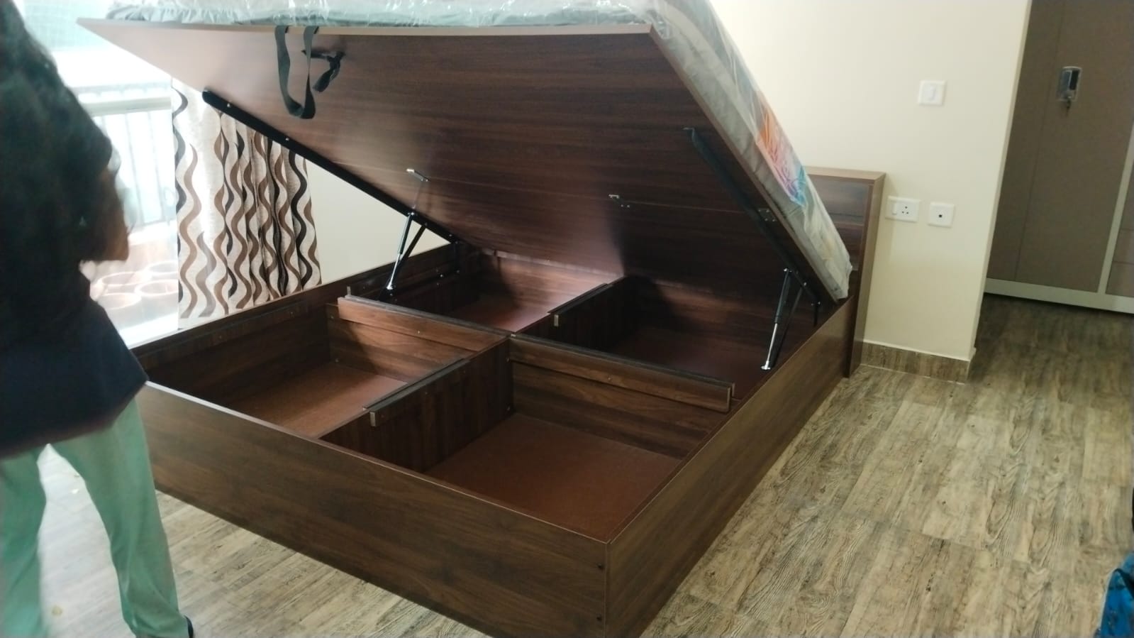 Hydraulic Bed Installation in Haridwar Road Dehradun | Call - 9760422337